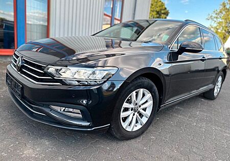 VW Passat Variant Volkswagen Business LED Navi SHZ ACC AHK 1.H