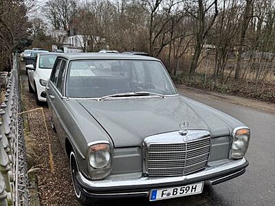 Mercedes-Benz 250