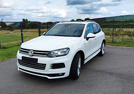 VW Touareg Volkswagen 3.0 V6 TDI Tiptronic BlueMotion Tech...