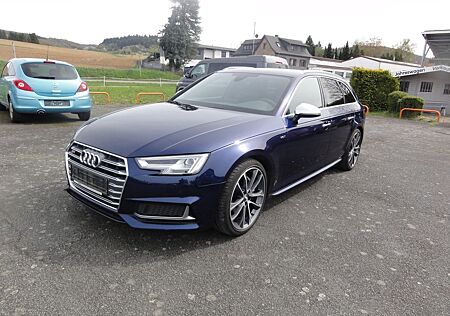 Audi S4 Avant 3.0 TFSI quattro Navi LED Alcantara