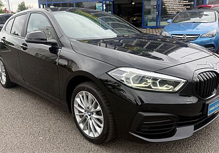 BMW 118 iA Advantage,LED,CarPlay + Android A
