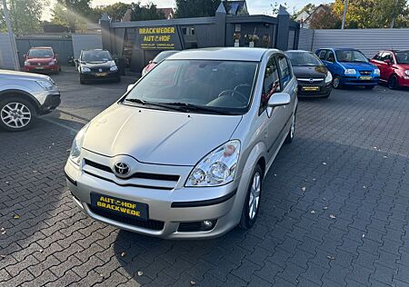 Toyota Corolla Verso 1.8 Sol 7 Sitzer Alu Klimaauto