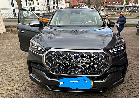 KGM Rexton