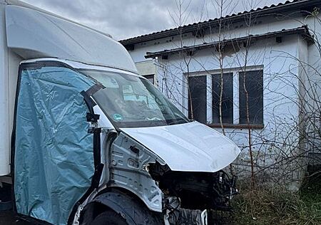 MAN TGE Pritsche Koffer 35 lang RWD Fahrgestell