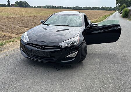Hyundai Genesis Coupé 3.8 V6 Automatik