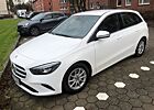 Mercedes-Benz B 180 DCT -