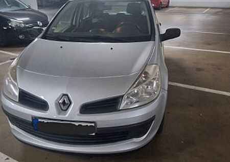 Renault Clio by RIP CURL 1.2 16V Eco2 55kW by RIP CURL