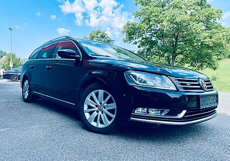 VW Passat Variant Volkswagen 2.0 TDI 170 PS DSG Highline *AHK*
