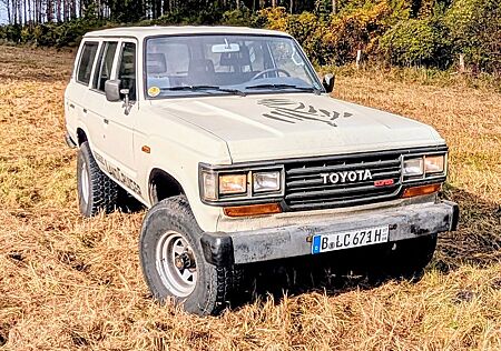 Toyota Land Cruiser 4.0 TD Station Wagon -