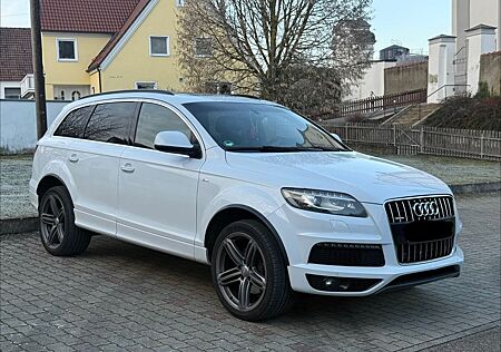 Audi Q7 3.0 TDI Quattro *7-Sitzer*3x S-Line*Pano*AHK*