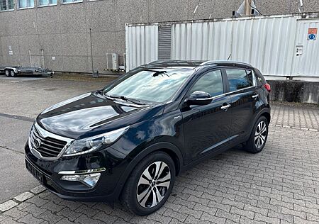 Kia Sportage 2.0 CRDi AWD 184 FIFA WORLD CUP ED. AT