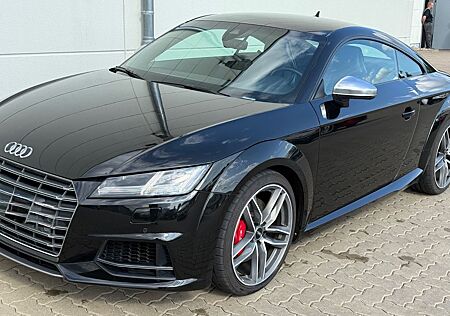 Audi TTS Coupe 2.0 TFSI S tronic quattro -