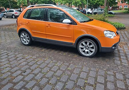 VW Polo Volkswagen Cross 1.4 TÜV Neu