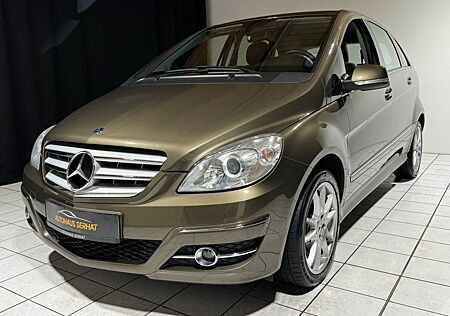 Mercedes-Benz B 200 Sport *T.LEDER*MFL*17-ZOLL*1.HAND*