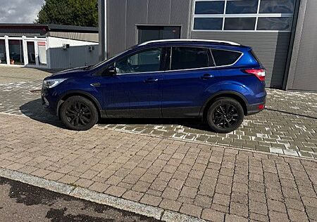 Ford Kuga Cool & Connect