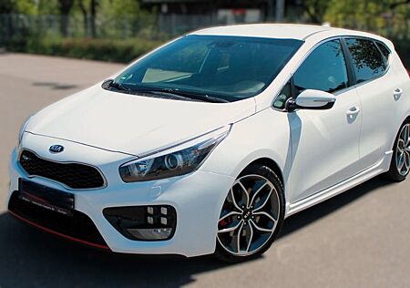 Kia Cee'd / Ceed 1.6 T-GDI GT-Track GT-Track