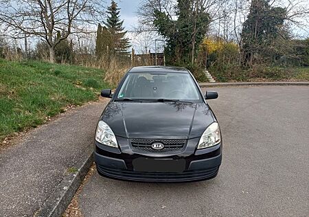 Kia Rio 1.4 Attract Attract