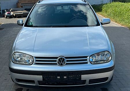 VW Golf Volkswagen 1.9TDI 74kW 4motion Comfortline Variant...