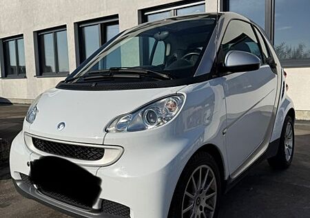 Smart ForTwo TÜV neu/Radio/Schiebedach