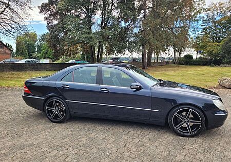 Mercedes-Benz S 320