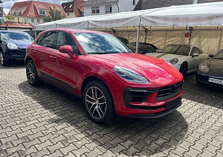Porsche Macan S