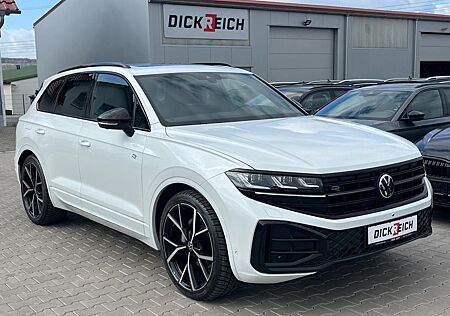 VW Touareg Volkswagen 3.0TDI 4M R-Line VOLL Black 22" UPE 114T