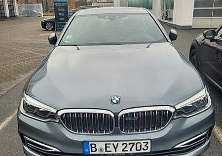 BMW 520d xDrive A -