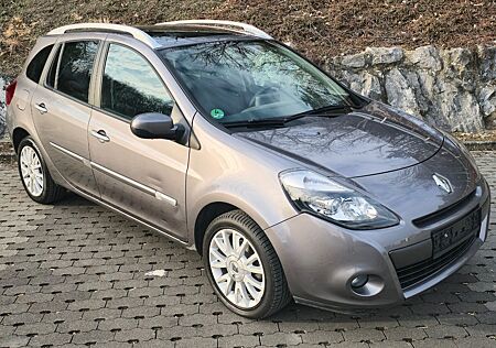 Renault Clio Luxe 46TKM TÜV NEU KLIMA NAVI PANO 8-FACH