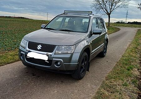 Suzuki Grand Vitara 1.9 DDiS x 30