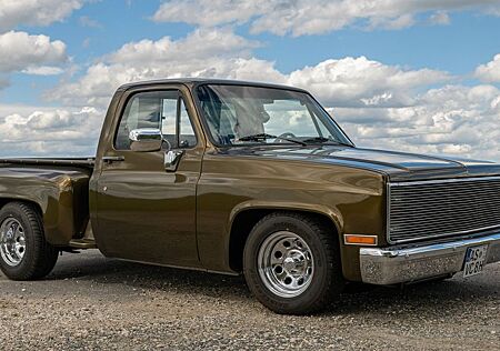 Chevrolet C10 Stepside Pickup