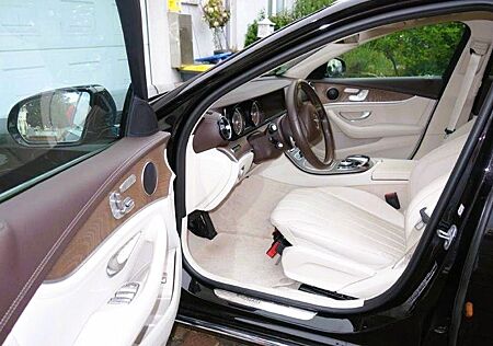 Mercedes-Benz E 220 d T , 9 G Tronic, Schiebedach