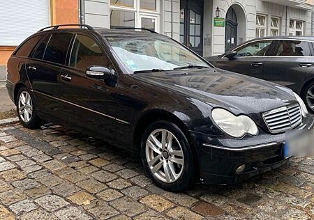 Mercedes-Benz C 200 KOMPRESSOR T CLASSIC Classic