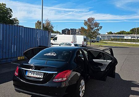 Mercedes-Benz C 220 d 4MATIC Autom. -