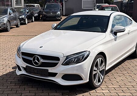 Mercedes-Benz C 220 C 220D COUPE*AIRMATIC*LEDER*LED*KAM*SHZ*TOTEWINK