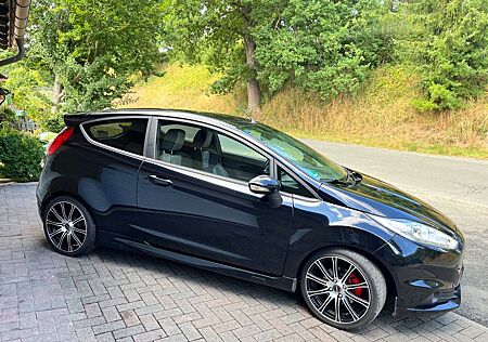 Ford Fiesta 1,6 EcoBoost ST ST