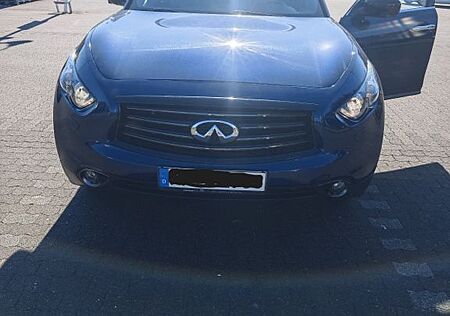 Infiniti QX70 30d S S