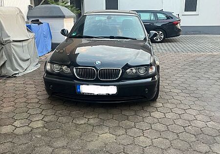 BMW 320i -