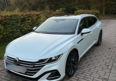 VW Arteon Volkswagen Shooting Brake 147kW DSG 4MOTION R-Line