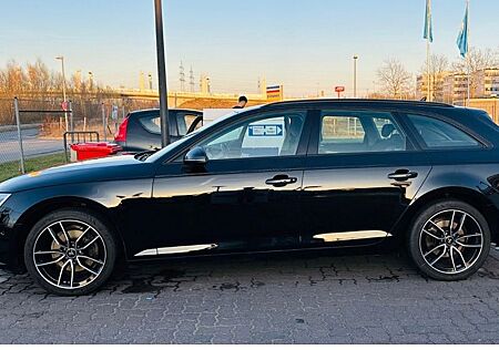 Audi A4 Avant 1.4 TFSI / S Tronic/