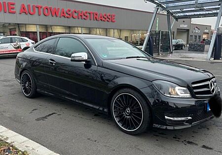 Mercedes-Benz C 180 Coupé -