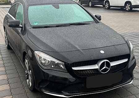 Mercedes-Benz CLA 180 Shooting Brake Urban Navi/Klima/SHZ