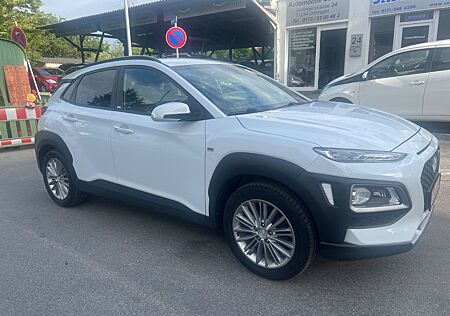 Hyundai Kona YES! 2WD*KAMERA*AHK*HuD*SOUND*T-LEDER