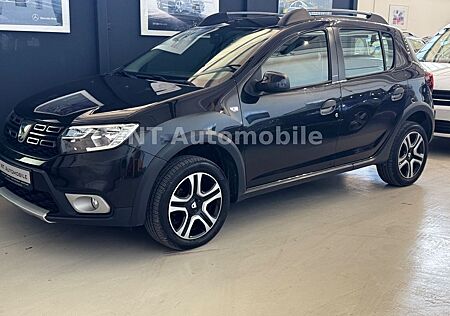 Dacia Sandero II Stepway Celebration Navi RCAM Klima