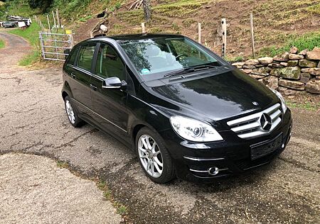 Mercedes-Benz B 200 CDI -