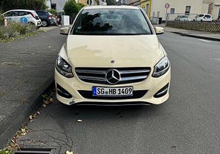 Mercedes-Benz B 200 d DCT -