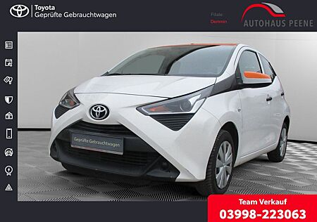 Toyota Aygo (X) AYGO 1.0 x-business