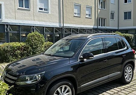 VW Tiguan Volkswagen 2.0 TDI 4MOT.