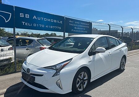 Toyota Prius 1.8-l-VVT-i Plug-in Executive