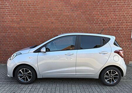 Hyundai i10 Trend 1.0 mit Klima*Navi*SiHz*LenkHz
