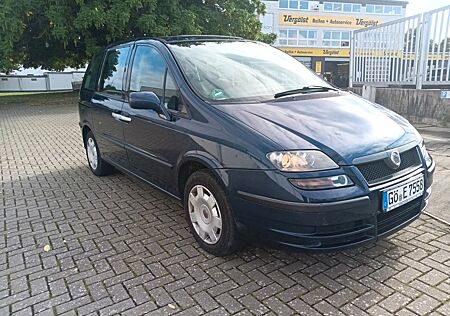 Fiat Ulysse 2.0 Emotion 7 Sitzer,3x2Schiebedach,Euro5